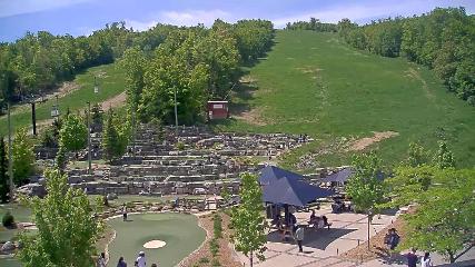 Blue Mountain: Base (bluemountain.ca)