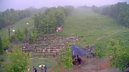 Blue Mountain: Base (bluemountain.ca)