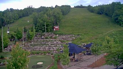 Blue Mountain: Base (bluemountain.ca)