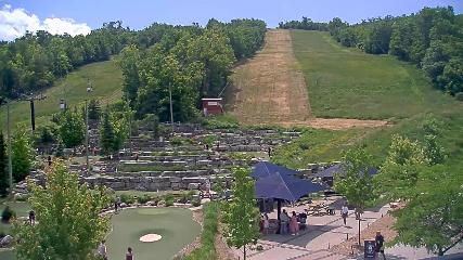 Blue Mountain: Base (bluemountain.ca)