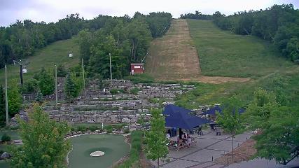 Blue Mountain: Base (bluemountain.ca)
