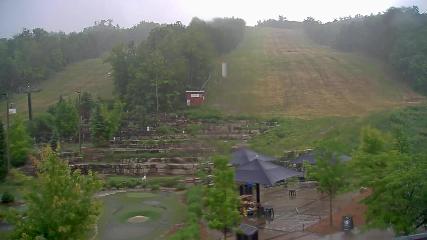 Blue Mountain: Base (bluemountain.ca)