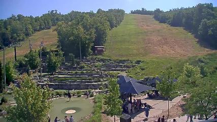 Blue Mountain: Base (bluemountain.ca)