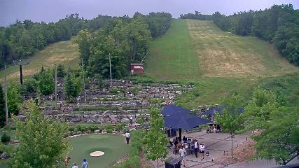 Blue Mountain: Base (bluemountain.ca)
