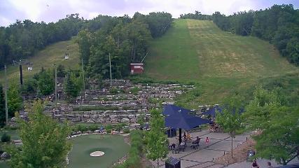 Blue Mountain: Base (bluemountain.ca)