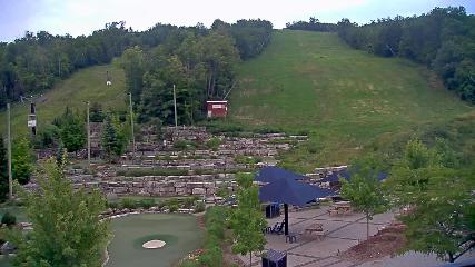 Blue Mountain: Base (bluemountain.ca)