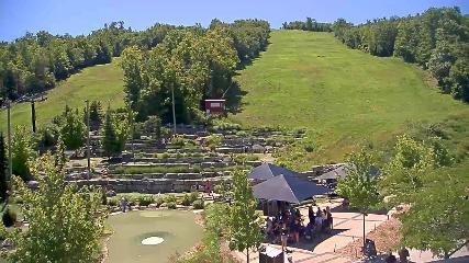 Blue Mountain: Base (bluemountain.ca)