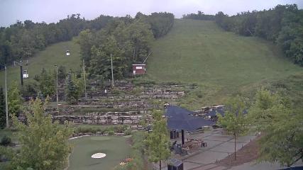 Blue Mountain: Base (bluemountain.ca)