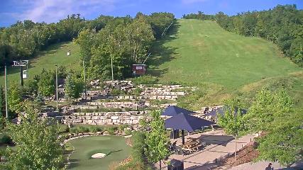 Blue Mountain: Base (bluemountain.ca)