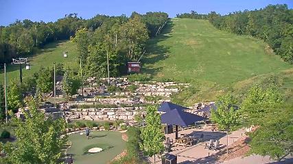 Blue Mountain: Base (bluemountain.ca)