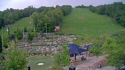 Blue Mountain: Base (bluemountain.ca)