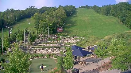 Blue Mountain: Base (bluemountain.ca)