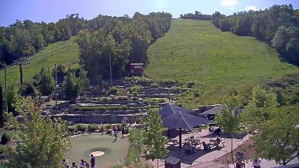 Blue Mountain: Base (bluemountain.ca)