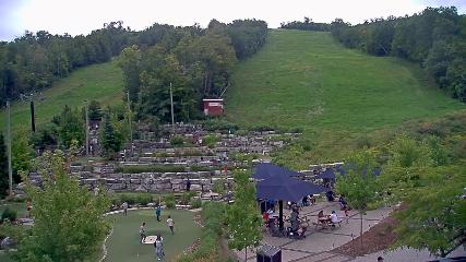 Blue Mountain: Base (bluemountain.ca)