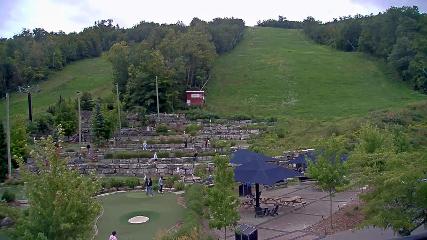 Blue Mountain: Base (bluemountain.ca)