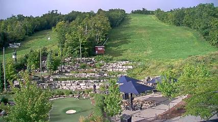 Blue Mountain: Base (bluemountain.ca)