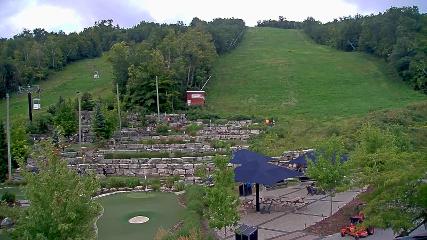 Blue Mountain: Base (bluemountain.ca)
