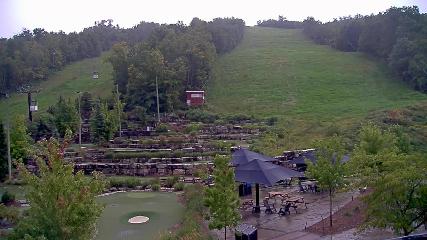 Blue Mountain: Base (bluemountain.ca)