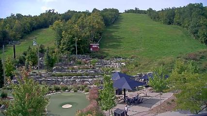 Blue Mountain: Base (bluemountain.ca)