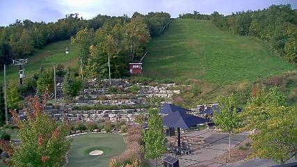 Blue Mountain: Base (bluemountain.ca)