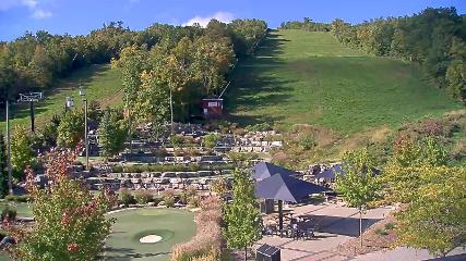 Blue Mountain: Base (bluemountain.ca)