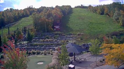Blue Mountain: Base (bluemountain.ca)