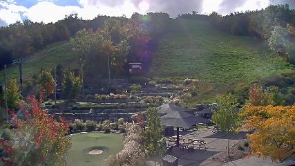 Blue Mountain: Base (bluemountain.ca)