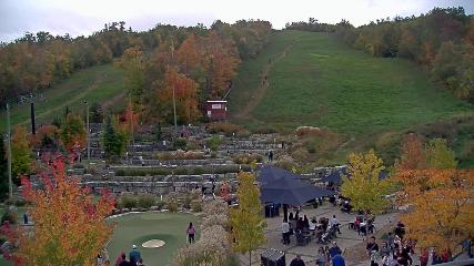 Blue Mountain: Base (bluemountain.ca)