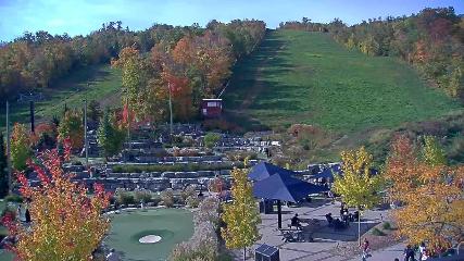 Blue Mountain: Base (bluemountain.ca)