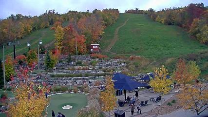 Blue Mountain: Base (bluemountain.ca)