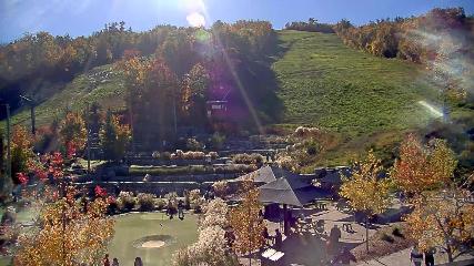 Blue Mountain: Base (bluemountain.ca)