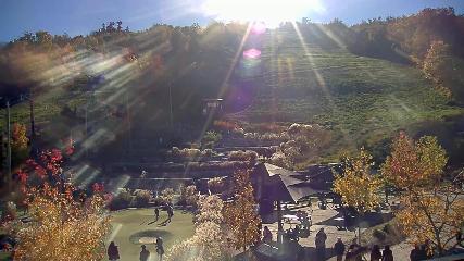 Blue Mountain: Base (bluemountain.ca)