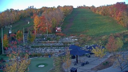 Blue Mountain: Base (bluemountain.ca)
