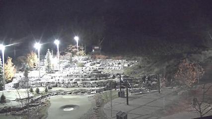 Blue Mountain: Base (bluemountain.ca)