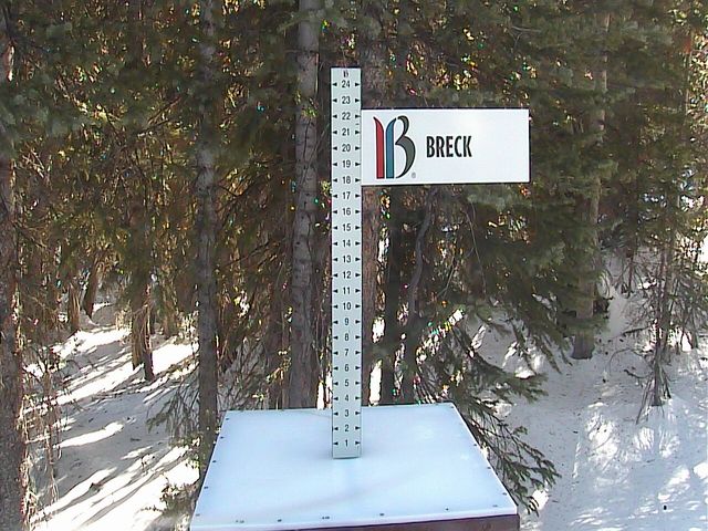 Webcam Breckenridge: Snow stake