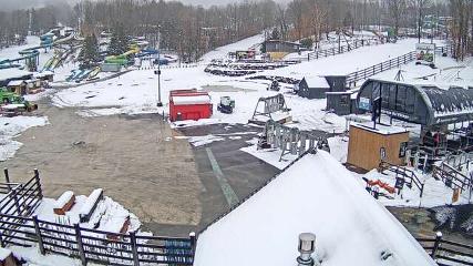 Bromont: Lift Express du Village (bromontmontagne.com)