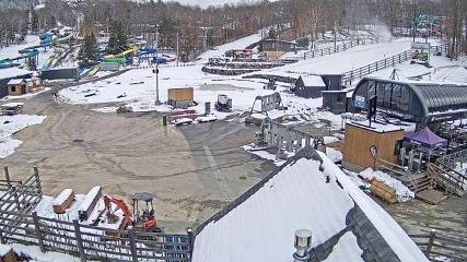 Bromont: Lift Express du Village (bromontmontagne.com)