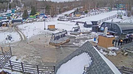 Bromont: Lift Express du Village (bromontmontagne.com)