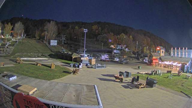 Webcam Bromont: Lift Express du Village