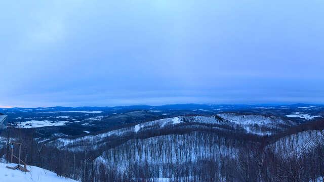 Webcam Bromont: Summit