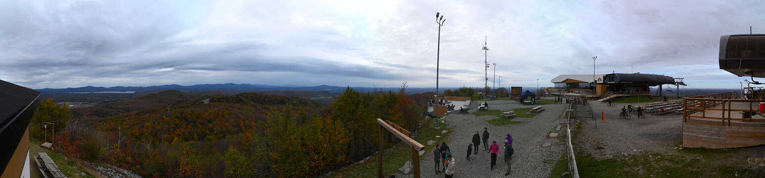 Webcam Bromont: Summit