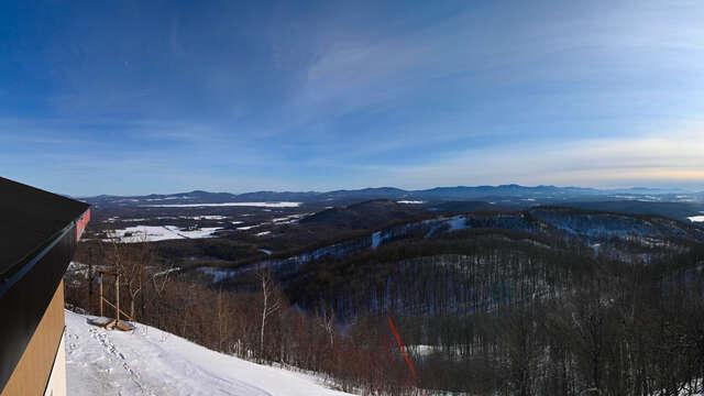 Webcam Bromont: Summit