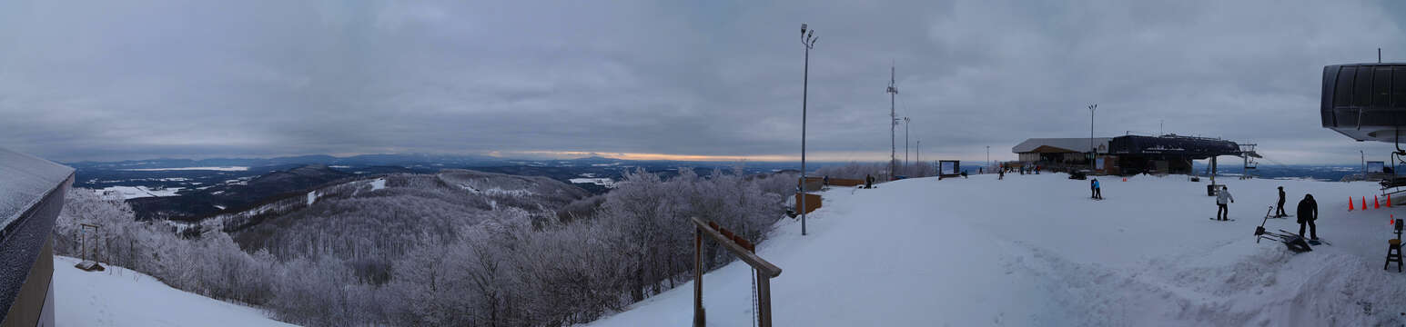 Webcam Bromont: Summit