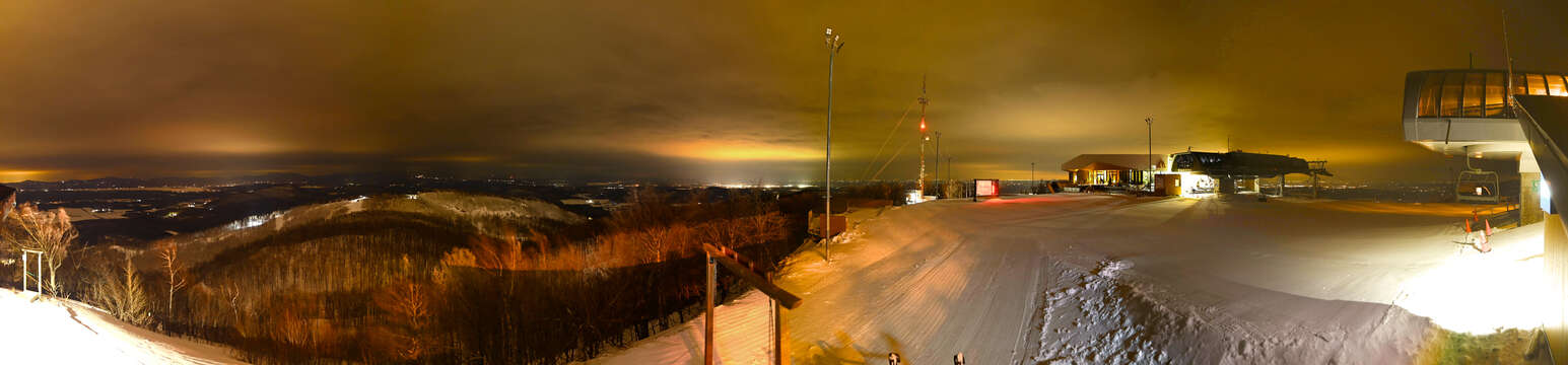 Webcam Bromont: Summit