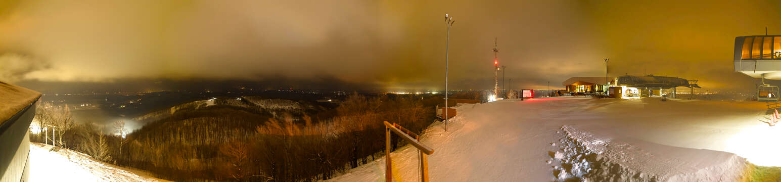 Webcam Bromont: Summit