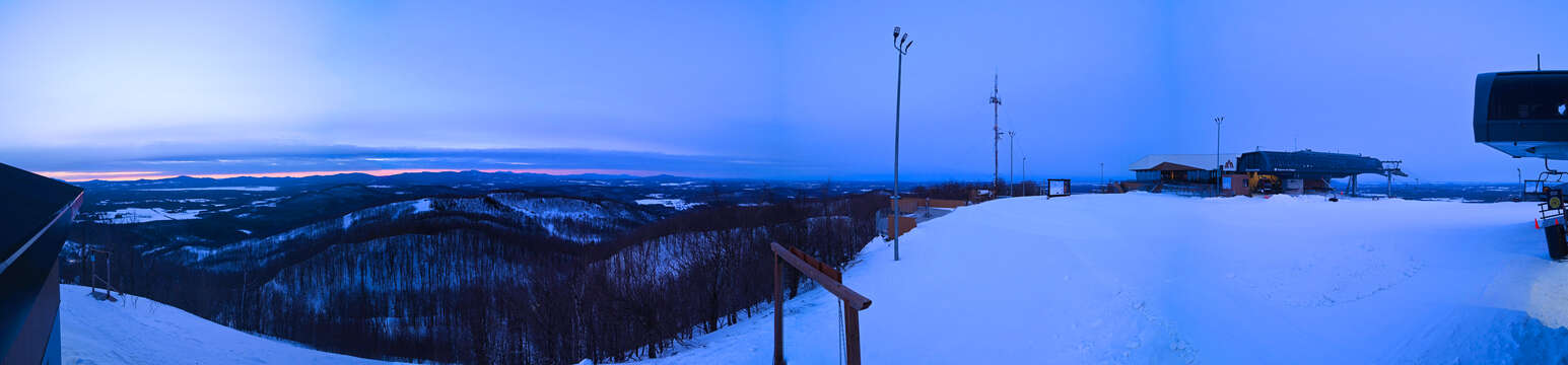 Webcam Bromont: Summit