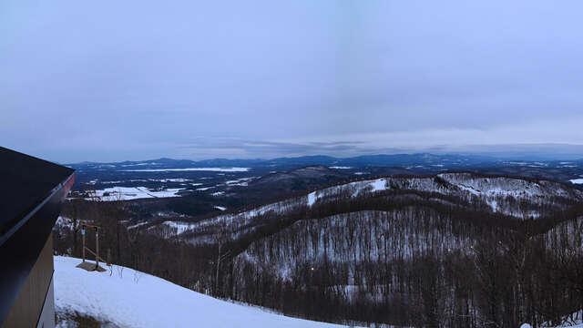 Webcam Bromont: Summit