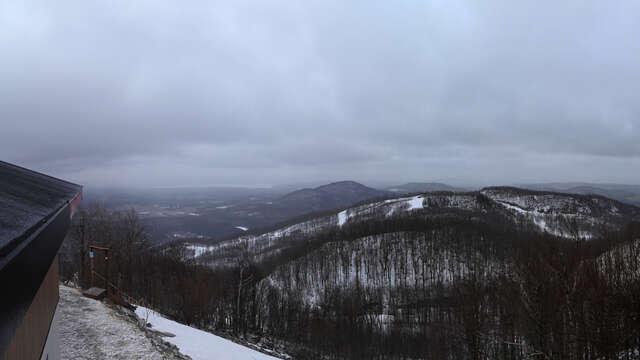 Webcam Bromont: Summit