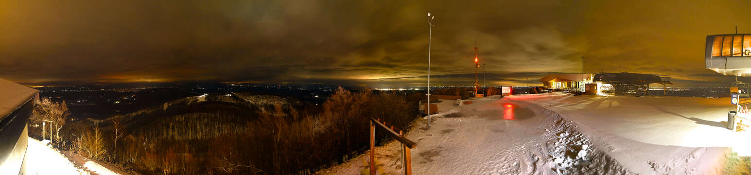 Webcam Bromont: Summit