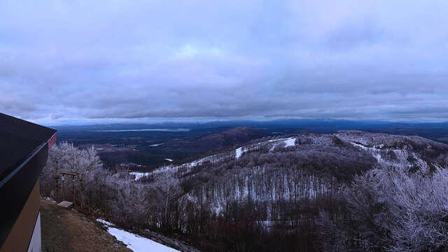 Webcam Bromont: Summit